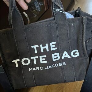 Marc Jacobs The Tote Bag in black canvas with white logo